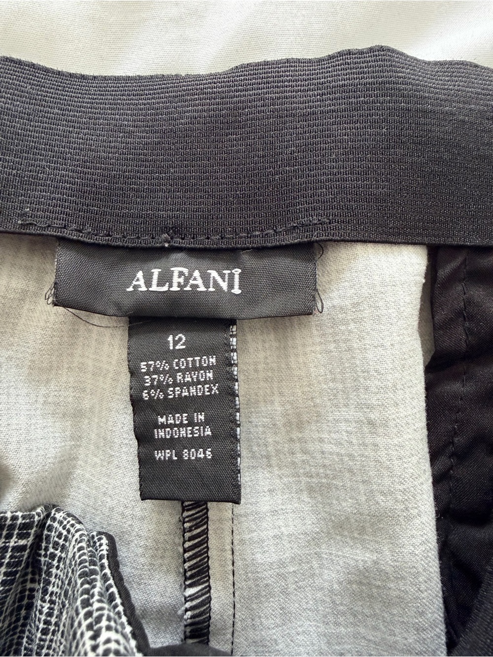 Alfani Black and Light Gray Colorblock Skirt